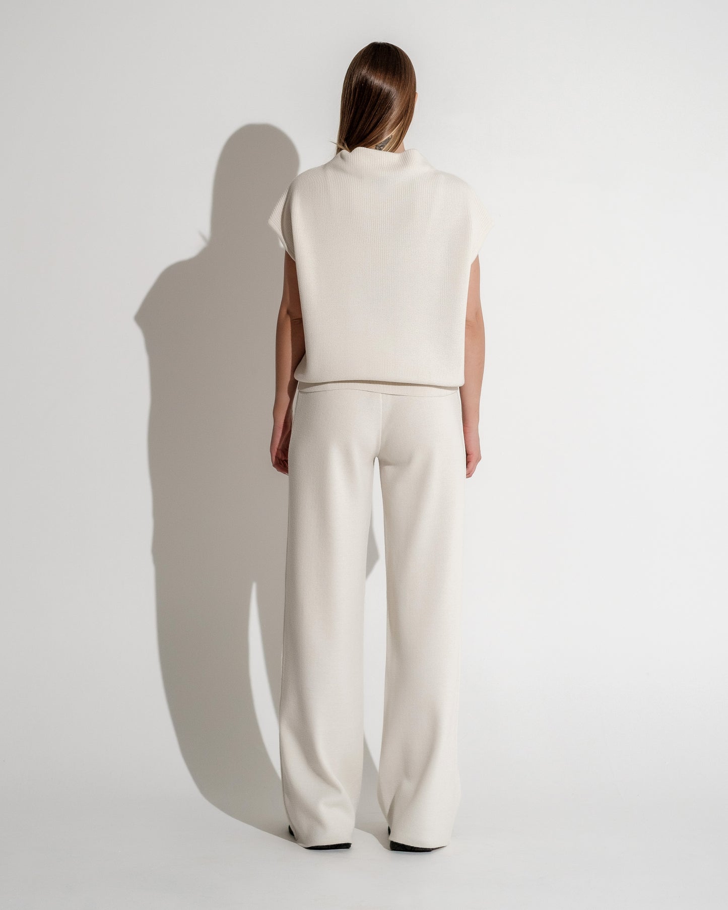 COWL VEST RIBED TRIM IN OFF WHITE