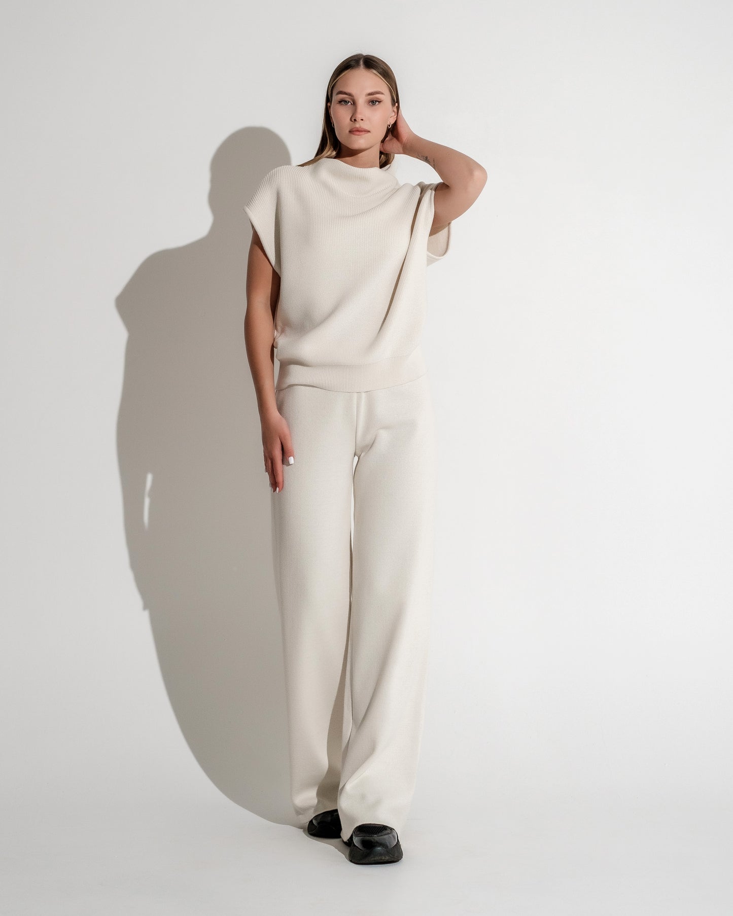 COWL VEST RIBED TRIM IN OFF WHITE