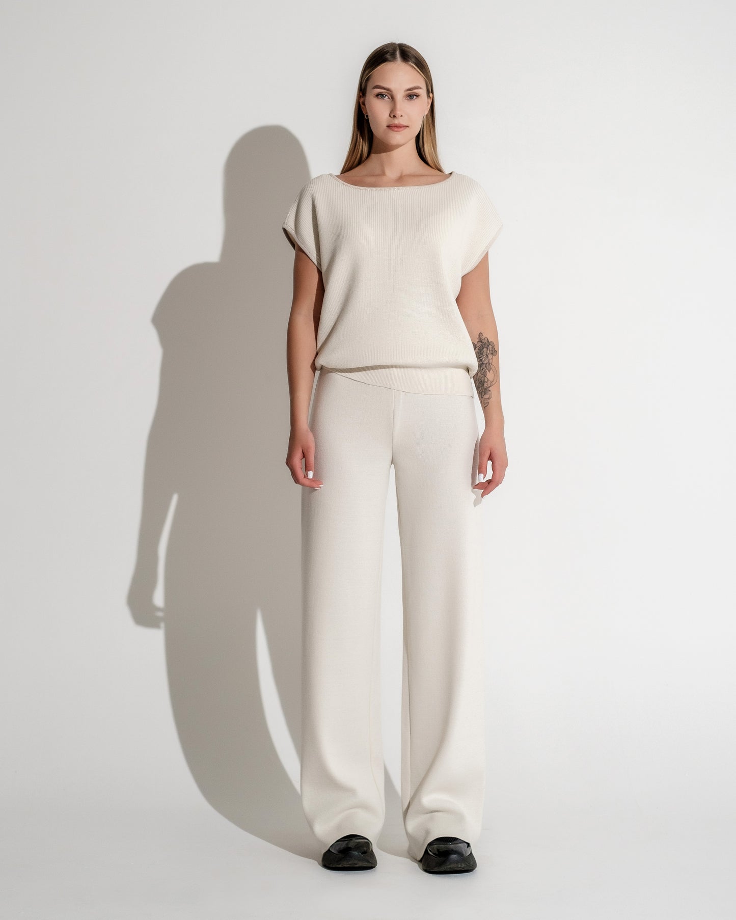 BOATNECKED- VEST