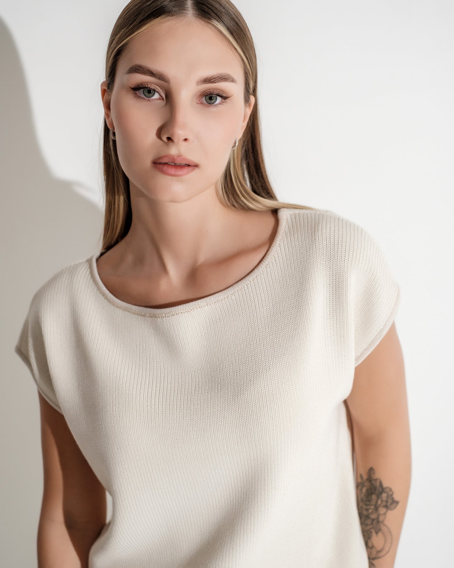 BOATNECKED- VEST
