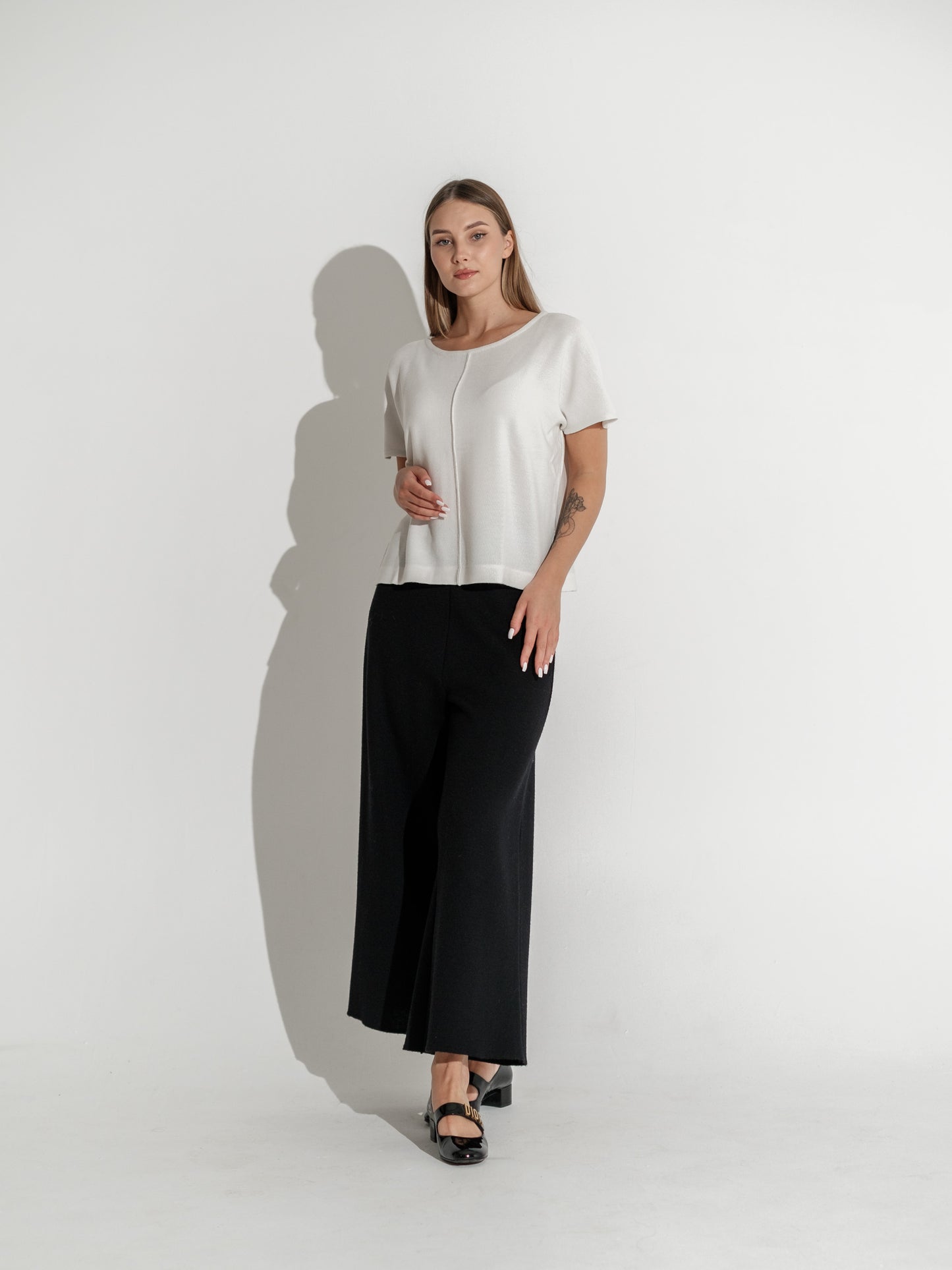 OFFICE TOP IN SNOWWHITE
