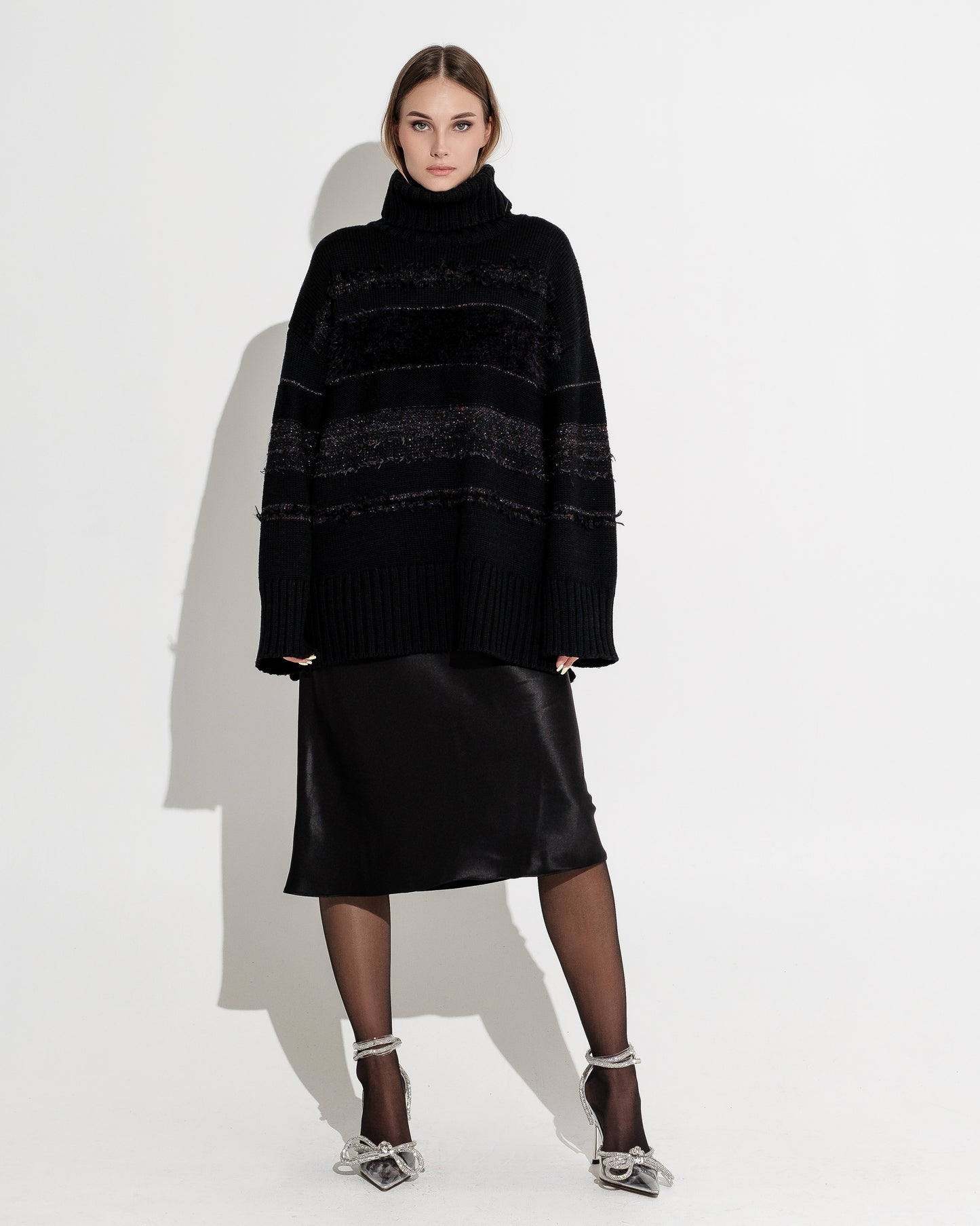 ROLL NECKED OVERSIZE