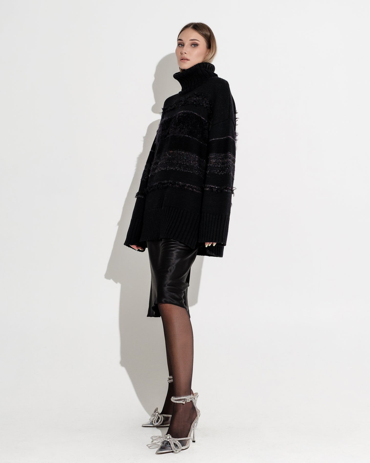 ROLL NECKED OVERSIZE