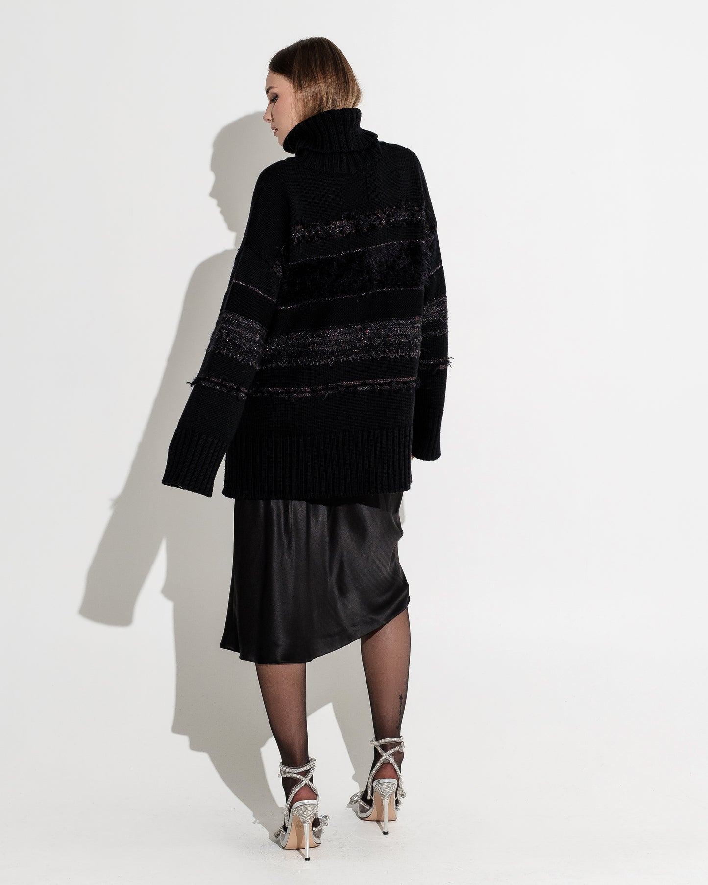 ROLL NECKED OVERSIZE