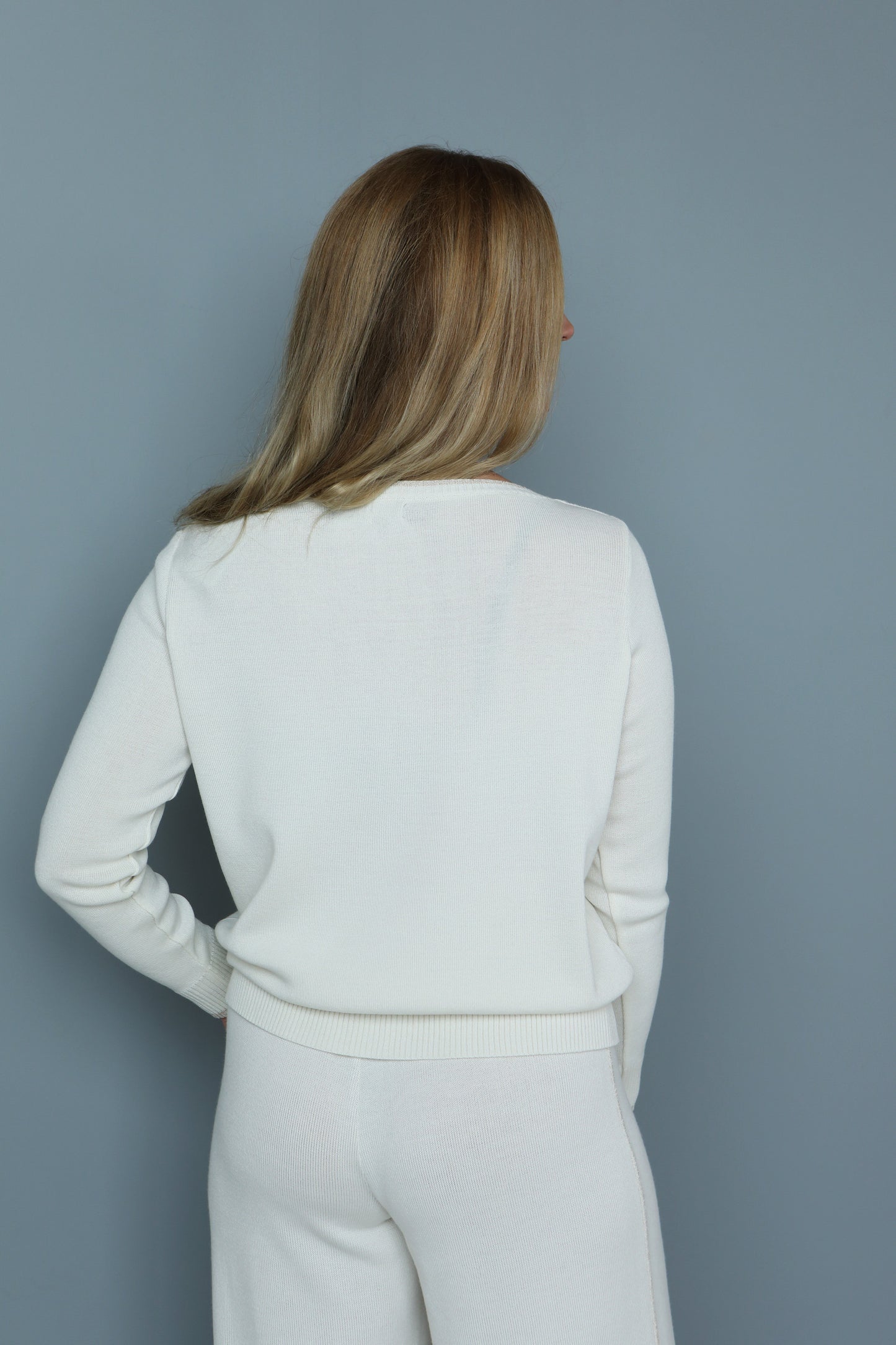 CLASSIC BOAT NECKED JUMPER in cream white