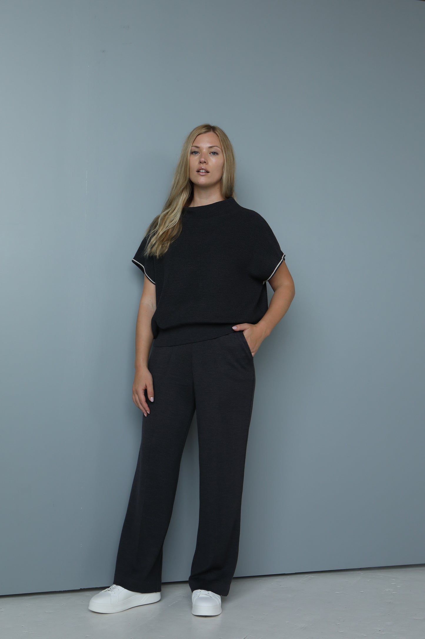 COWL NECKED VEST in antrachite