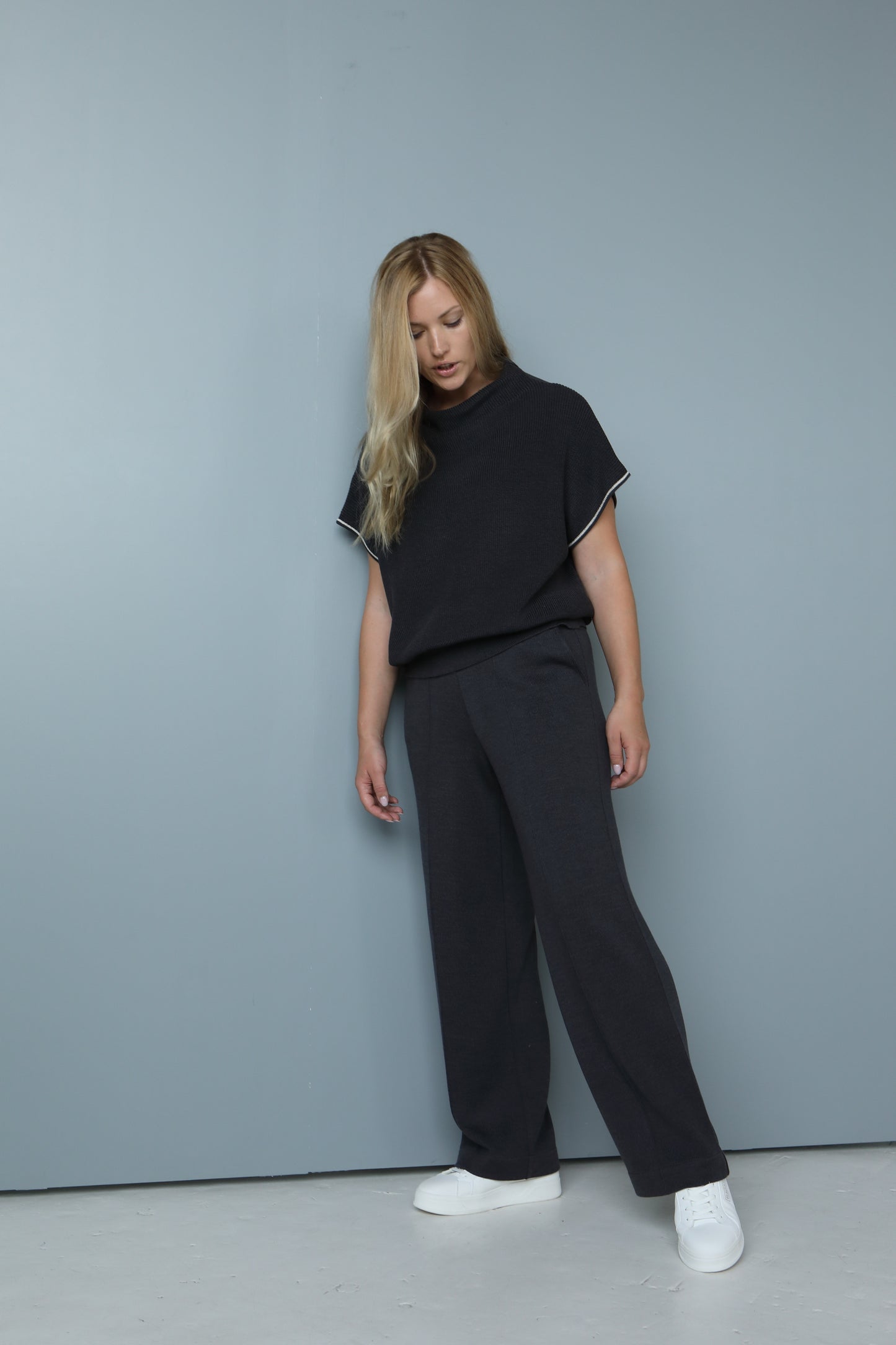 COWL NECKED VEST in antrachite