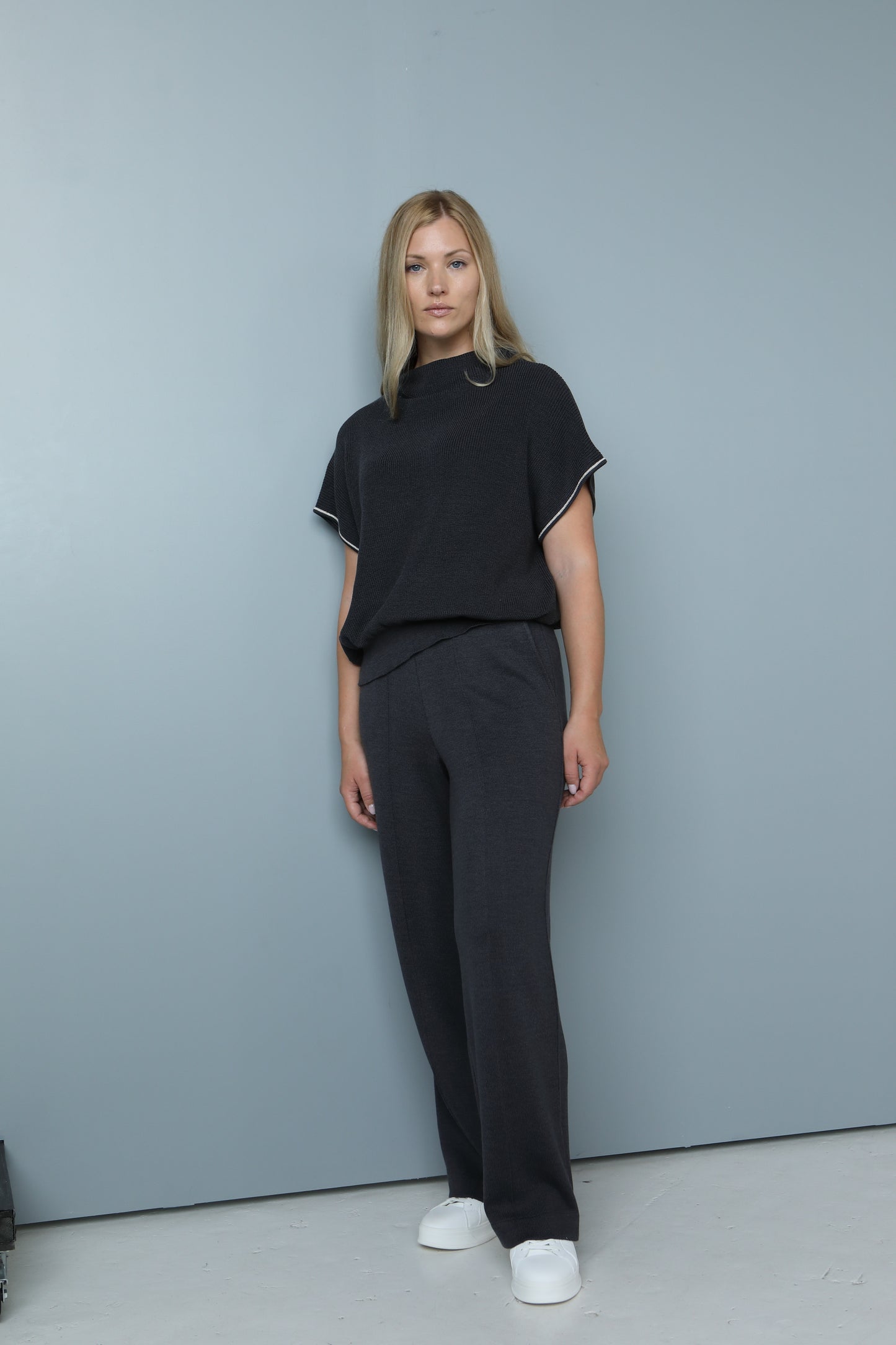 CLASSIC PANTS in anthracite