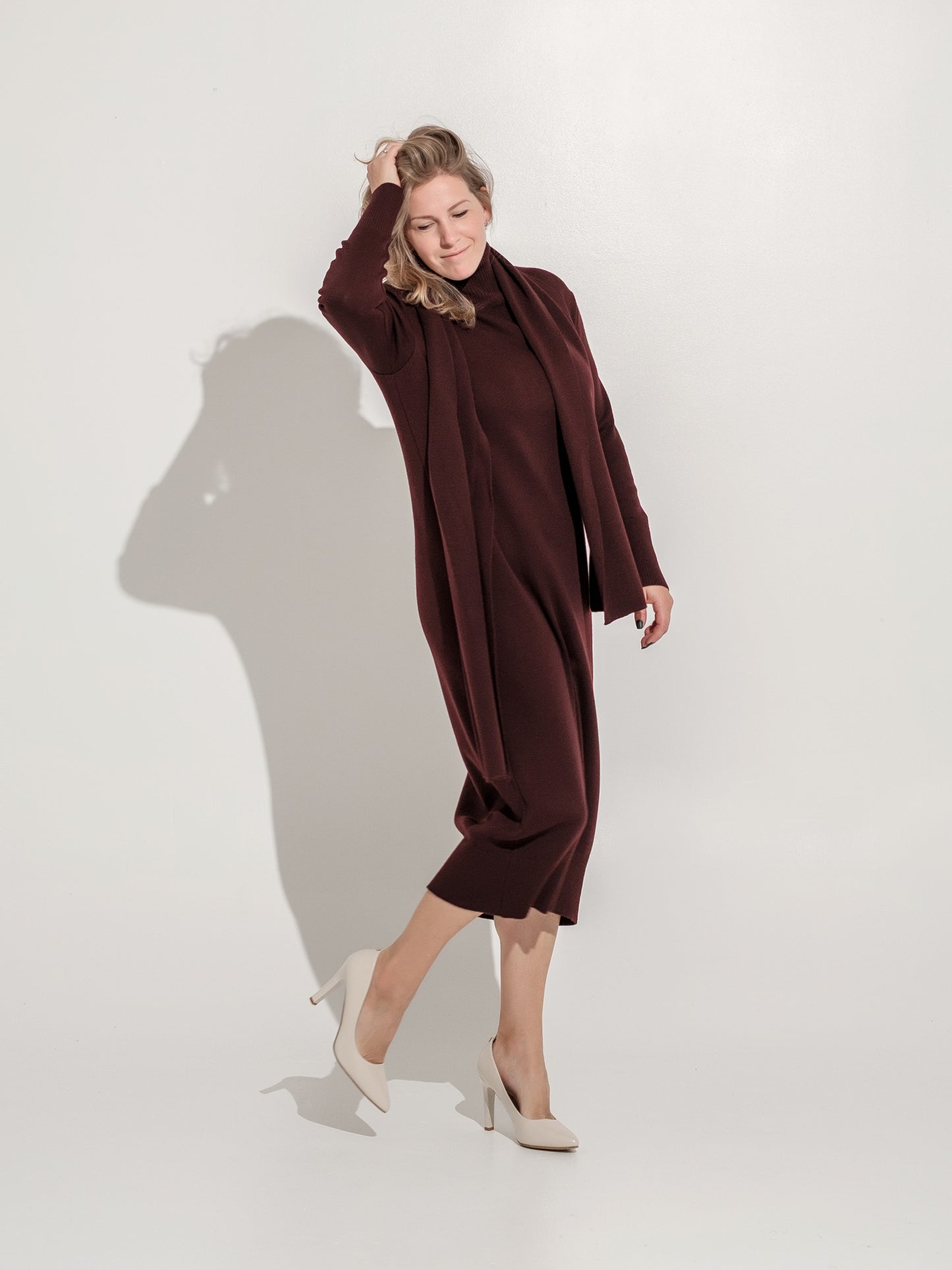 ROLL NECK DRESS in bordo